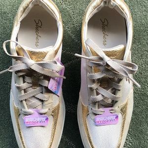 Skechers “Wedge” Sneaker